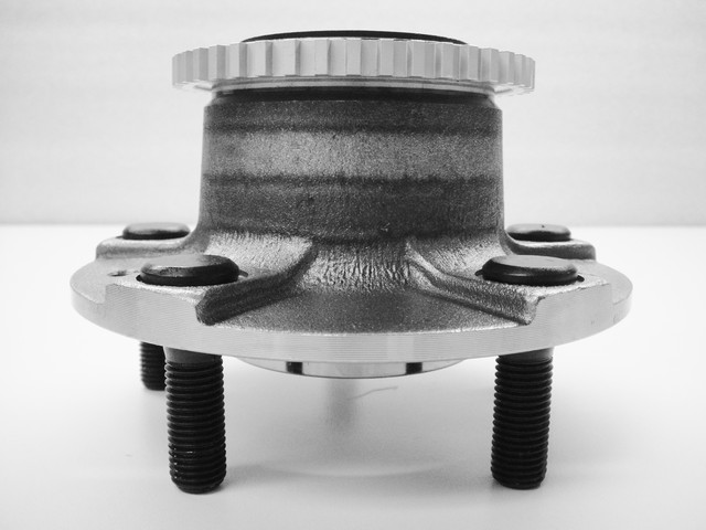  530211 Wheel Bearing and Hub Assembly For MAZDA